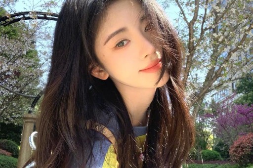 玩山姆托举梗妈妈被禁言30天前脚道歉后脚带货
