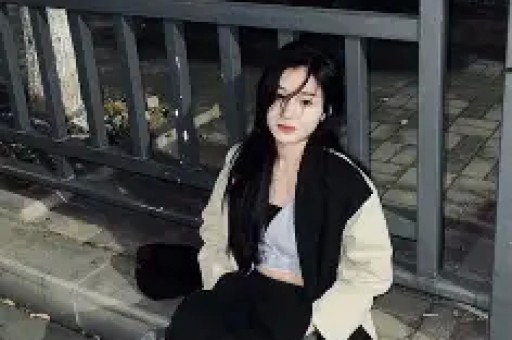 余文乐正式官宣离婚终结了维持九年的婚姻当初和豪门千金结缘成婚整场婚姻他自始至终没占半点便宜